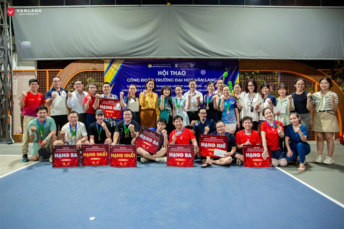 HỘI THAO CÔNG ĐOÀN TRƯỜNG ĐẠI HỌC VĂN LANG 2025: SÔI NỔI TRANH TÀI VÒNG CHUNG KẾT BỘ MÔN PICKLEBALL