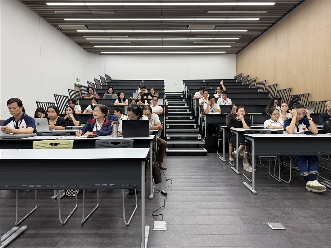 HỘI NGHỊ BAN CHẤP HÀNH CÔNG ĐOÀN TRƯỜNG ĐẠI HỌC VĂN LANG TỔNG KẾT QUÝ IV/2025 VÀ TRIỂN KHAI NHIỆM VỤ QUÝ I/2026