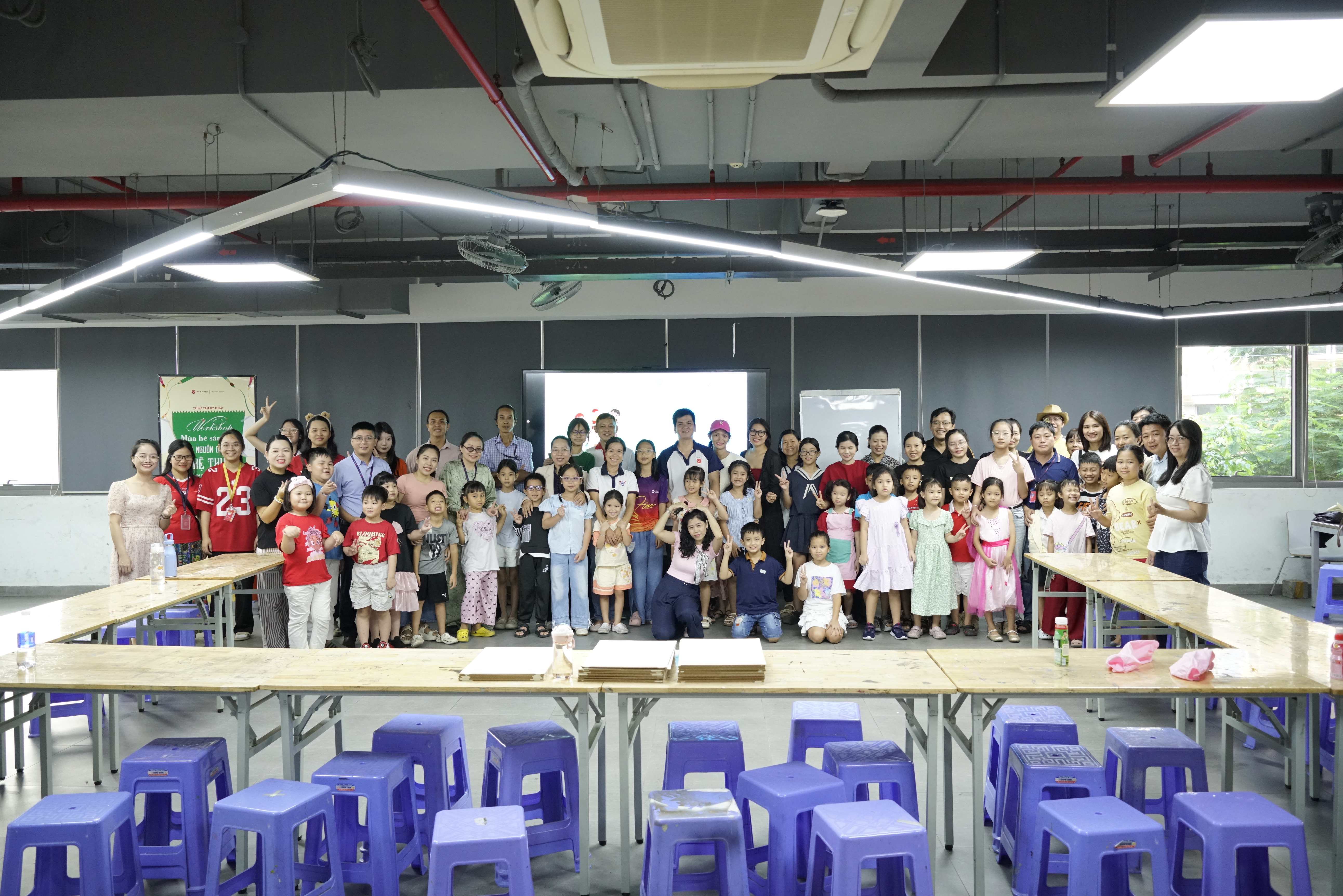WORKSHOP MỸ THUẬT HÈ:  KHƠI NGUỒN ĐAM MÊ NGHỆ THUẬT CHO THIẾU NHI VĂN LANG